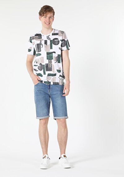 صورة من أبيض للرجال تي شيرت بأكمام قصيرة