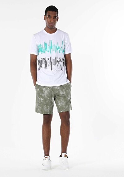 صورة من أبيض للرجال تي شيرت بأكمام قصيرة