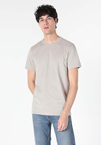 اعرض التفاصيل لـ أبيض للرجال تي شيرت بأكمام قصيرة