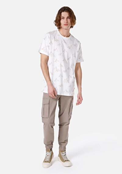 اعرض التفاصيل لـ كومفورت فيت رقبة مستديرة مطبوعة للرجال أبيض بأكمام قصيرة تي شيرت