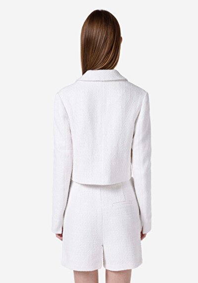 اعرض التفاصيل لـ سليم فيت جاكيت أبيض نسائي