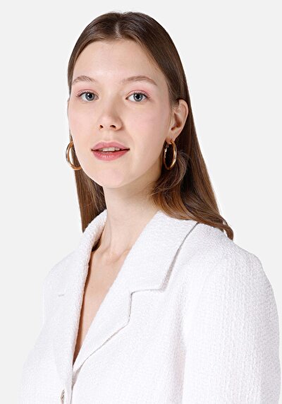 اعرض التفاصيل لـ سليم فيت جاكيت أبيض نسائي