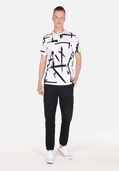صورة من أنتراسيت للرجال بناطيل