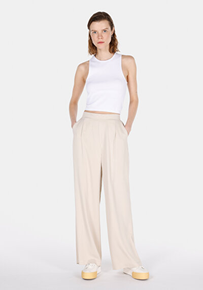 صورة من Straigt خصر منخفض مستقيم الساق نسائية بيج