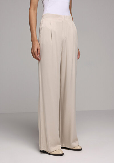 صورة من Straigt خصر منخفض مستقيم الساق نسائية بيج