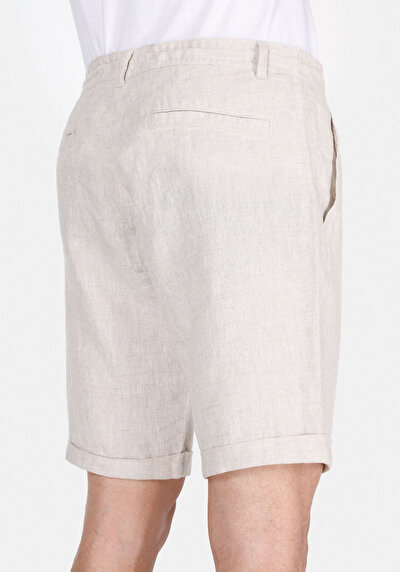 اعرض التفاصيل لـ أبيض للرجال شورت