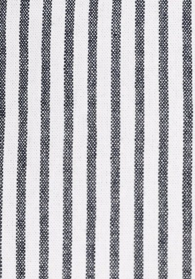 اعرض التفاصيل لـ سترة جينز نسائية سليمة