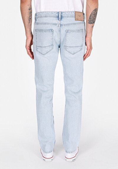 اعرض التفاصيل لـ مستقيم  خصر منخفض مستقيم الساق الجينز النيلي للرجال