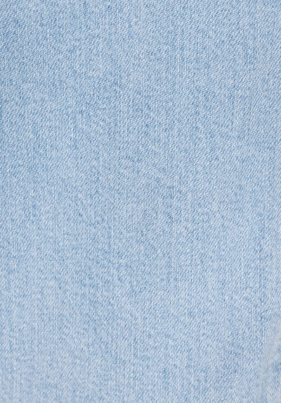 اعرض التفاصيل لـ أزرق للرجال بناطيل