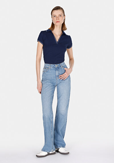 صورة من   جينز نيلي نسائي