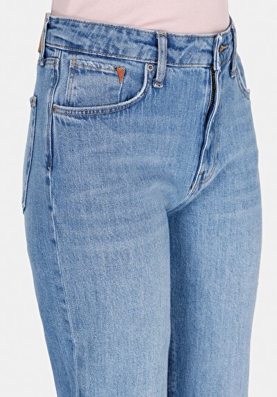 اعرض التفاصيل لـ نحيف   الخصر نحيف الساق نسائي نيلي جينز