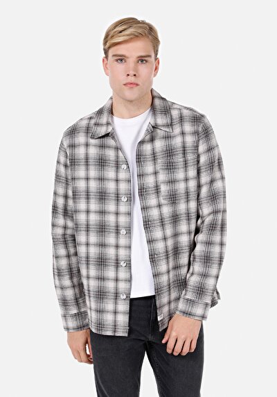 صورة من رمادي للرجال 