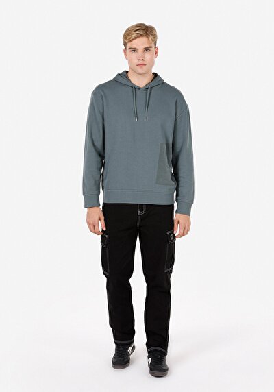 صورة من أخضر للرجال بلوز