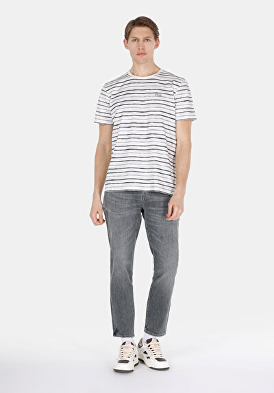 اعرض التفاصيل لـ جينز أنثراسايت رجالي عادي