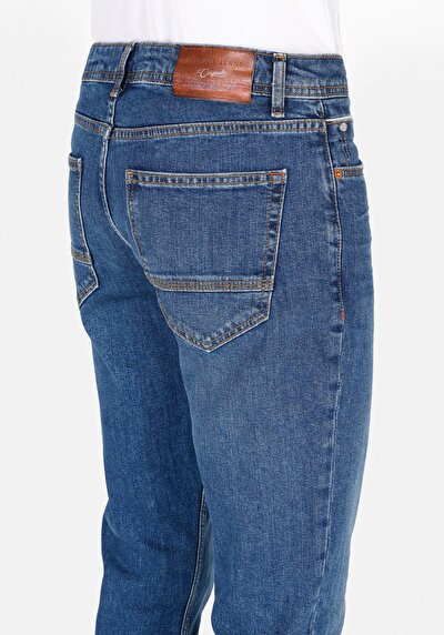 اعرض التفاصيل لـ أزرق للرجال بناطيل