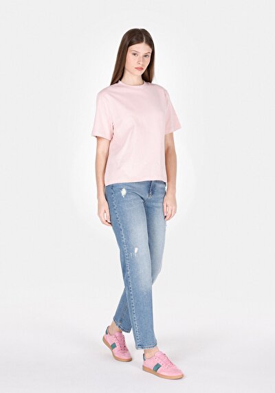 صورة من أزرق للنساء بناطيل