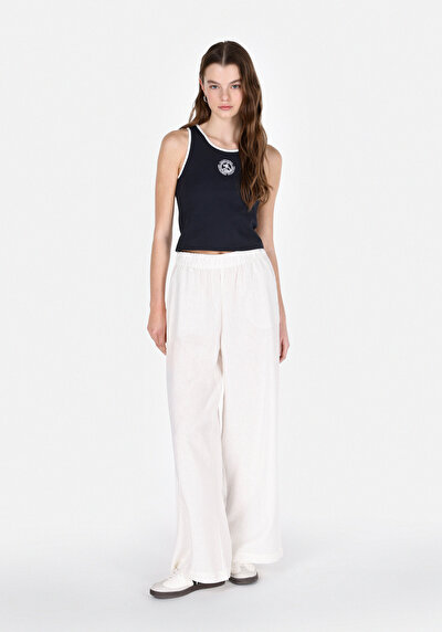 صورة من عادي بقصة رفع الخصر ساق واسعة نسائي بنطلون أبيض