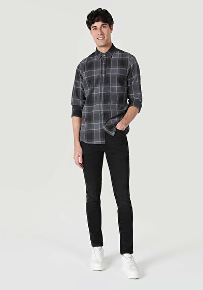 صورة من أنتراسيت للرجال قميص  كم طويل