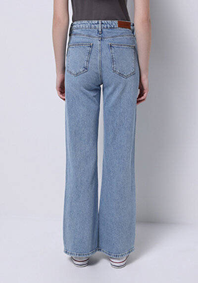 اعرض التفاصيل لـ   خصر عالي ساق واسعة نسائي نيلي جينز