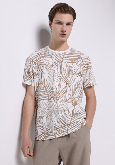 صورة من أبيض للرجال تي شيرت بأكمام قصيرة