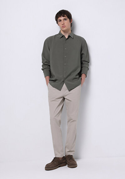 صورة من بيج للرجال بناطيل