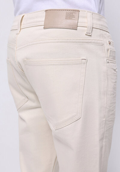 اعرض التفاصيل لـ مستقيم  خصر منخفض مستقيم ساق مستقيمة جينز رجالي بيج