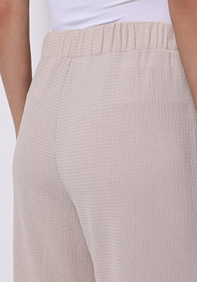 اعرض التفاصيل لـ عادي   الخصر مستقيم نسائي بيج بنطال رياضي