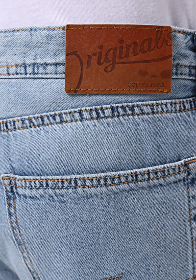 اعرض التفاصيل لـ عادي مقاس متوسط الخصر مستقيم رجالي نيلي جان شورت