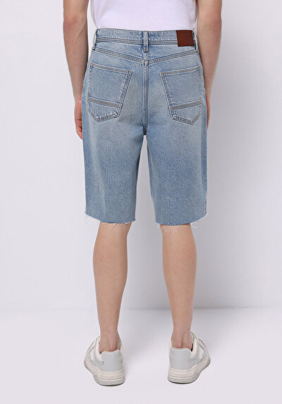 صورة من Straigt الخصر المنخفض مستقيم للرجال نيلي جان شورت