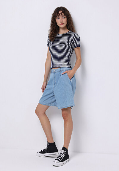 صورة من فضفاض قصة مرتفعة الخصر مستقيم نسائي رمادي شورت جان