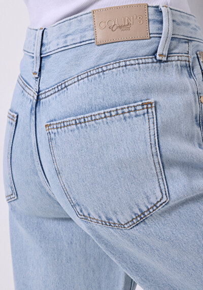 اعرض التفاصيل لـ   جينز نيلي نسائي