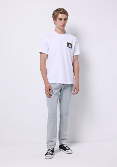 صورة من أزرق للرجال بناطيل