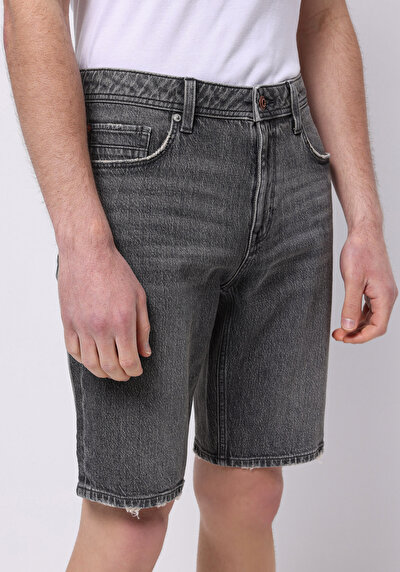 صورة من عادي الخصر مستقيم رجالي شورت جان أسود