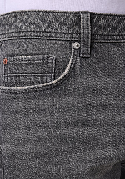 اعرض التفاصيل لـ عادي   الخصر مستقيم رجالي شورت جان أسود