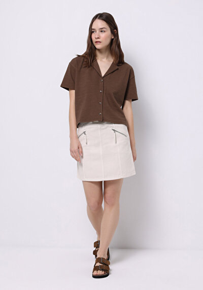 صورة من عادي رقبة بولو جاكار نسائي بني كم قصير تي شيرت