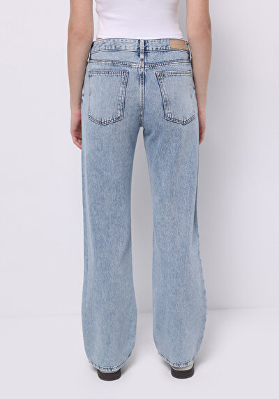 صورة من مستقيم الخصر مستقيم الساق نسائية نيلي الجينز