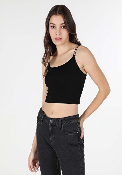 صورة من سليم فيت بلوزة نسائية سوداء