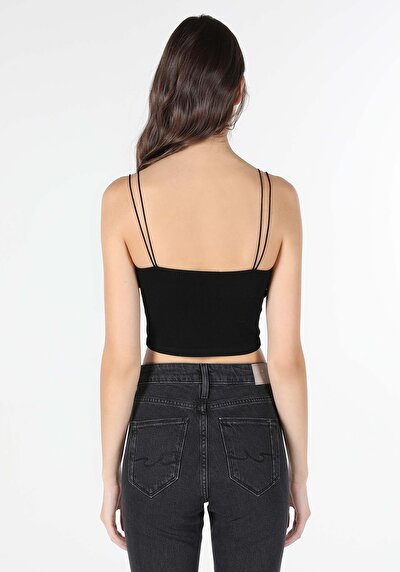 صورة من سليم فيت بلوزة نسائية سوداء