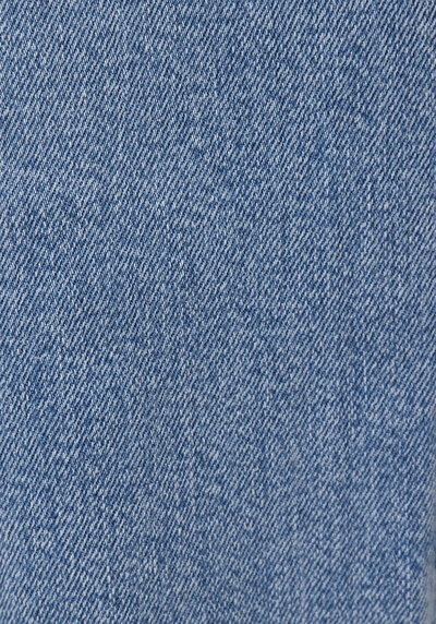 اعرض التفاصيل لـ أزرق فاتح للرجال بناطيل