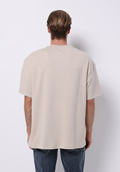 اعرض التفاصيل لـ أبيض للرجال تي شيرت بأكمام قصيرة