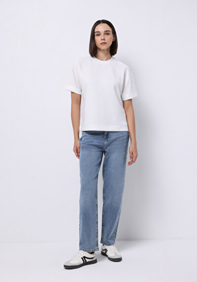 صورة من أزرق للنساء بناطيل