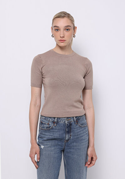 صورة من بني للنساء 