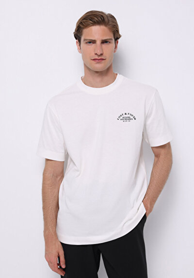 صورة من أبيض للرجال تي شيرت بأكمام قصيرة