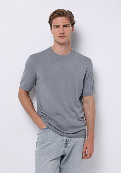 صورة من أخضر للرجال 