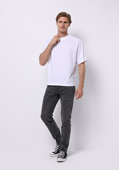 اعرض التفاصيل لـ أسود للرجال بناطيل