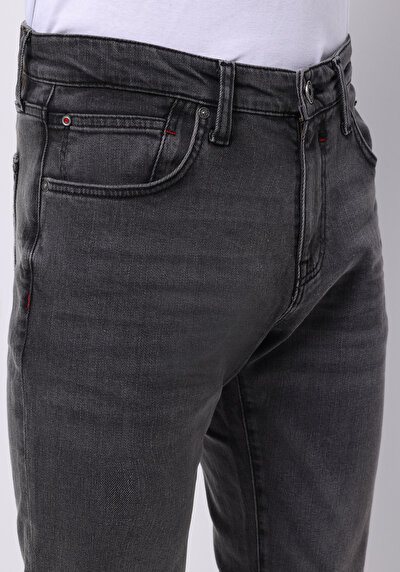 اعرض التفاصيل لـ أسود للرجال بناطيل