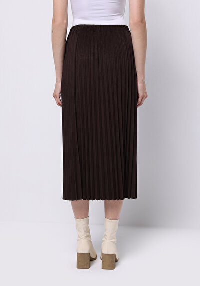 صورة من بني للنساء تنورة