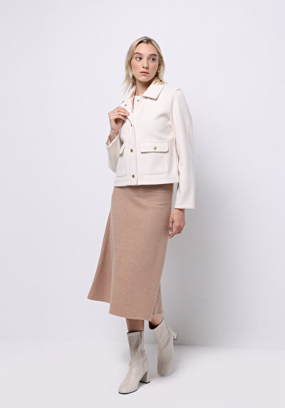 صورة من للنساء تنورة