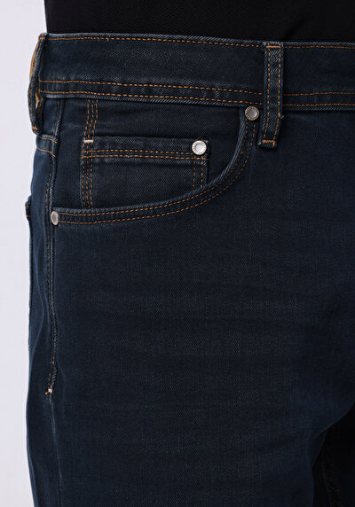 اعرض التفاصيل لـ أزرق داكن للرجال بناطيل