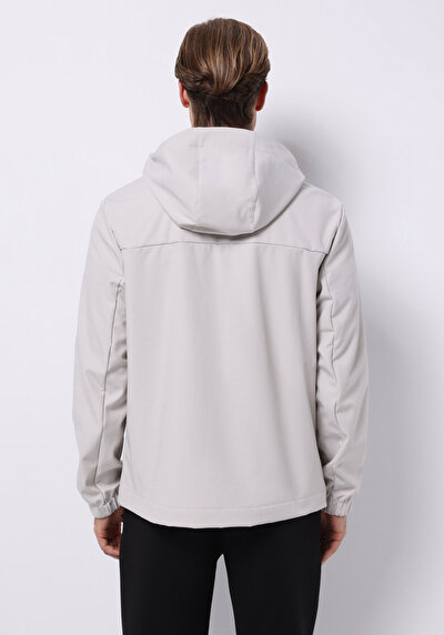 صورة من أبيض للرجال معطف المطرمعطف المطر